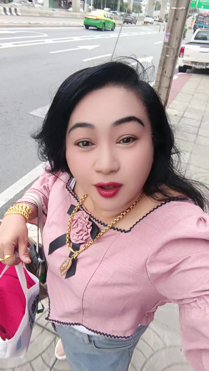 @ชุลีพร ใจเย็น