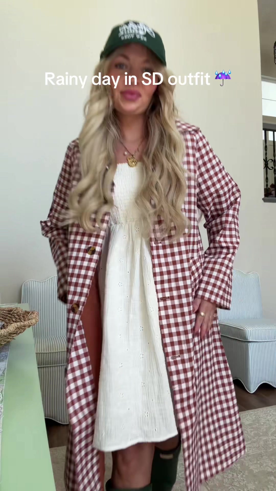 @Olivia May | Mom Style & Hacks