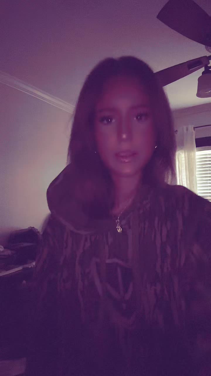 @hola