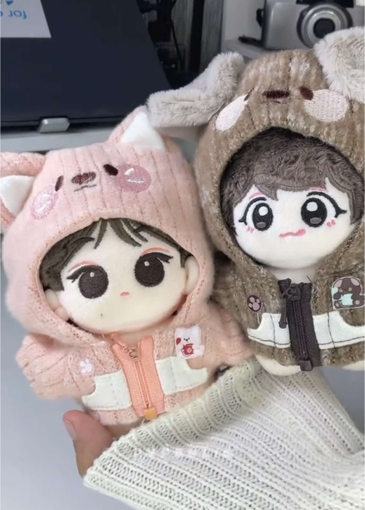 @Lia &upsilon;&acute;&bull; ﻌ &bull;`&upsilon;
