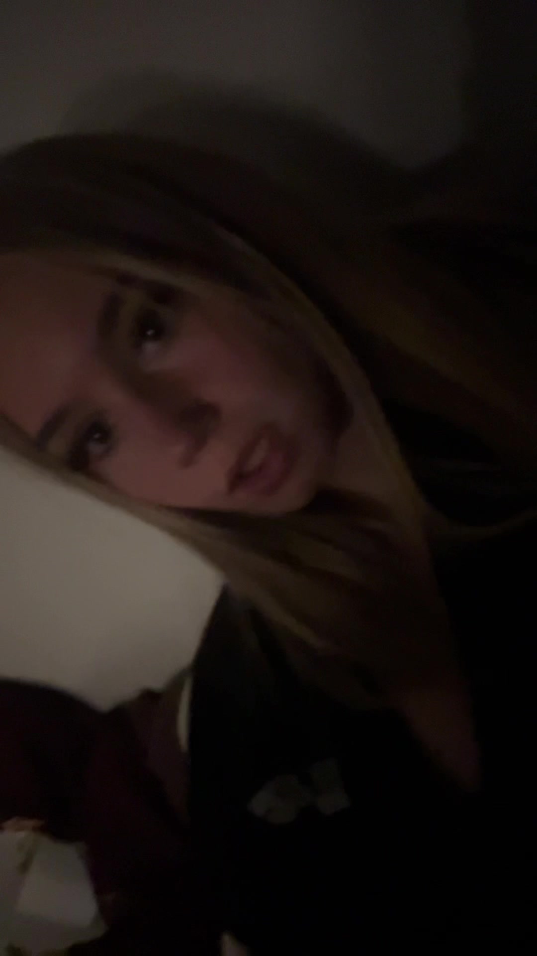 @Erikaaa_spammsss🙈