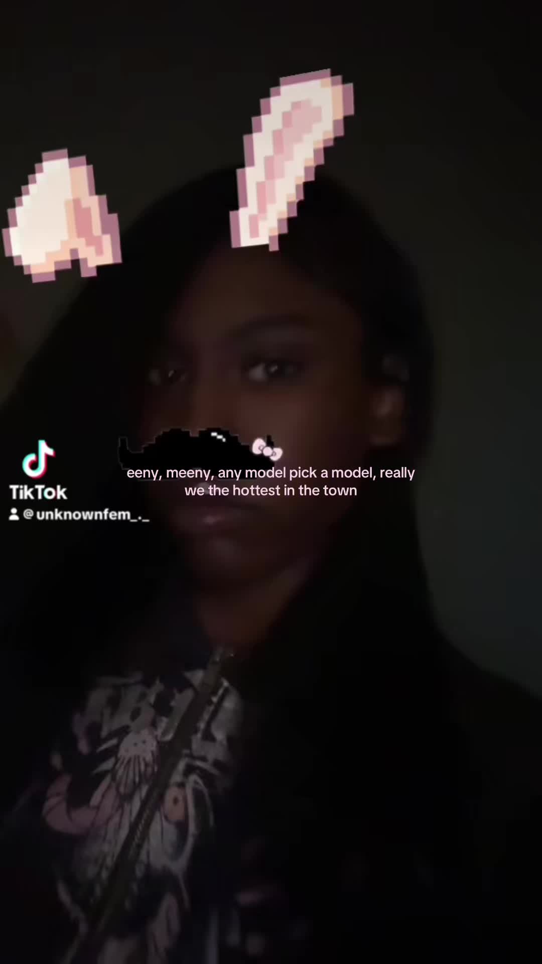 @unknownfem_._