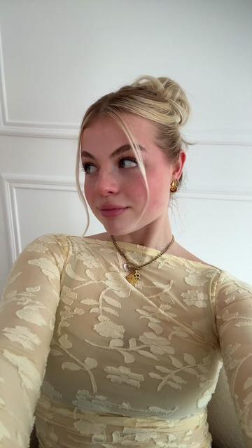 @tinaMiller98