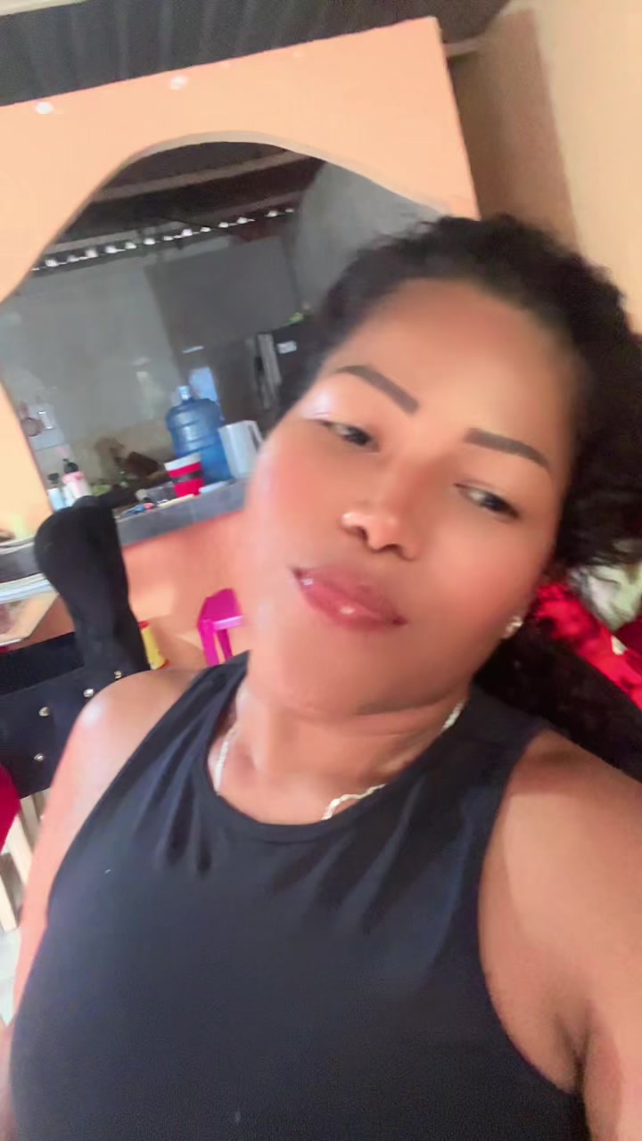 @Solange Torres🪬👑🧸