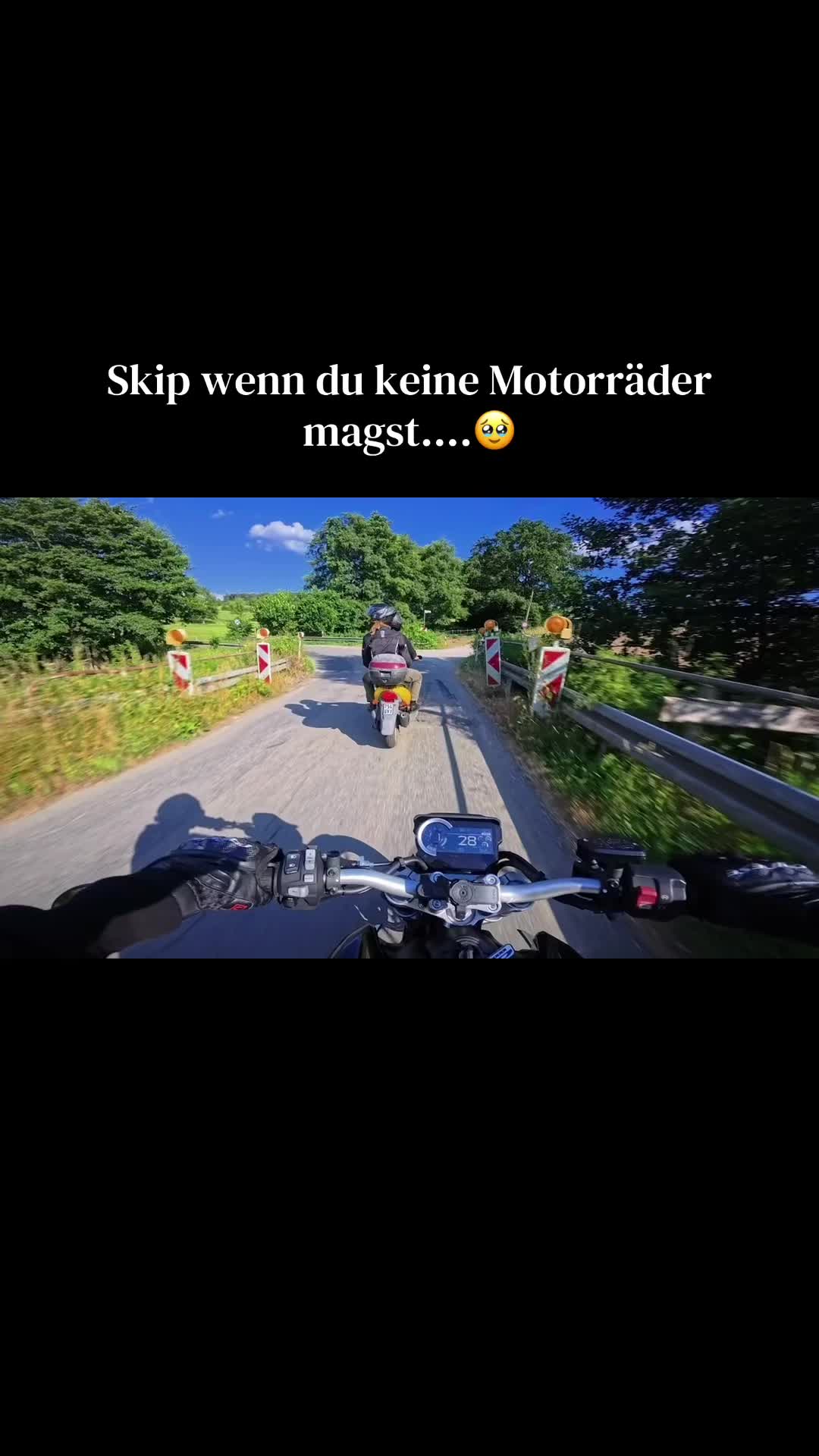 @Naked Essener‘z