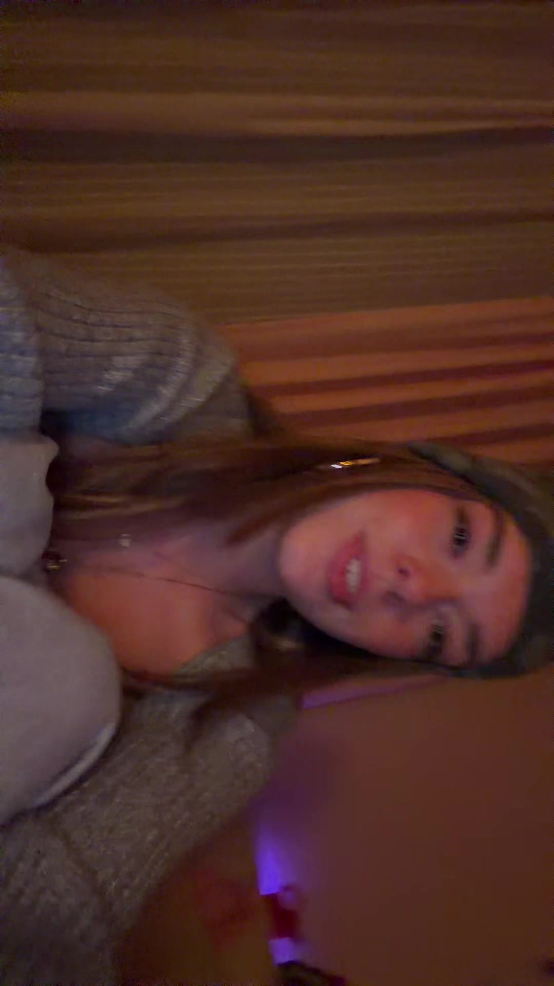 @Mia_.sk