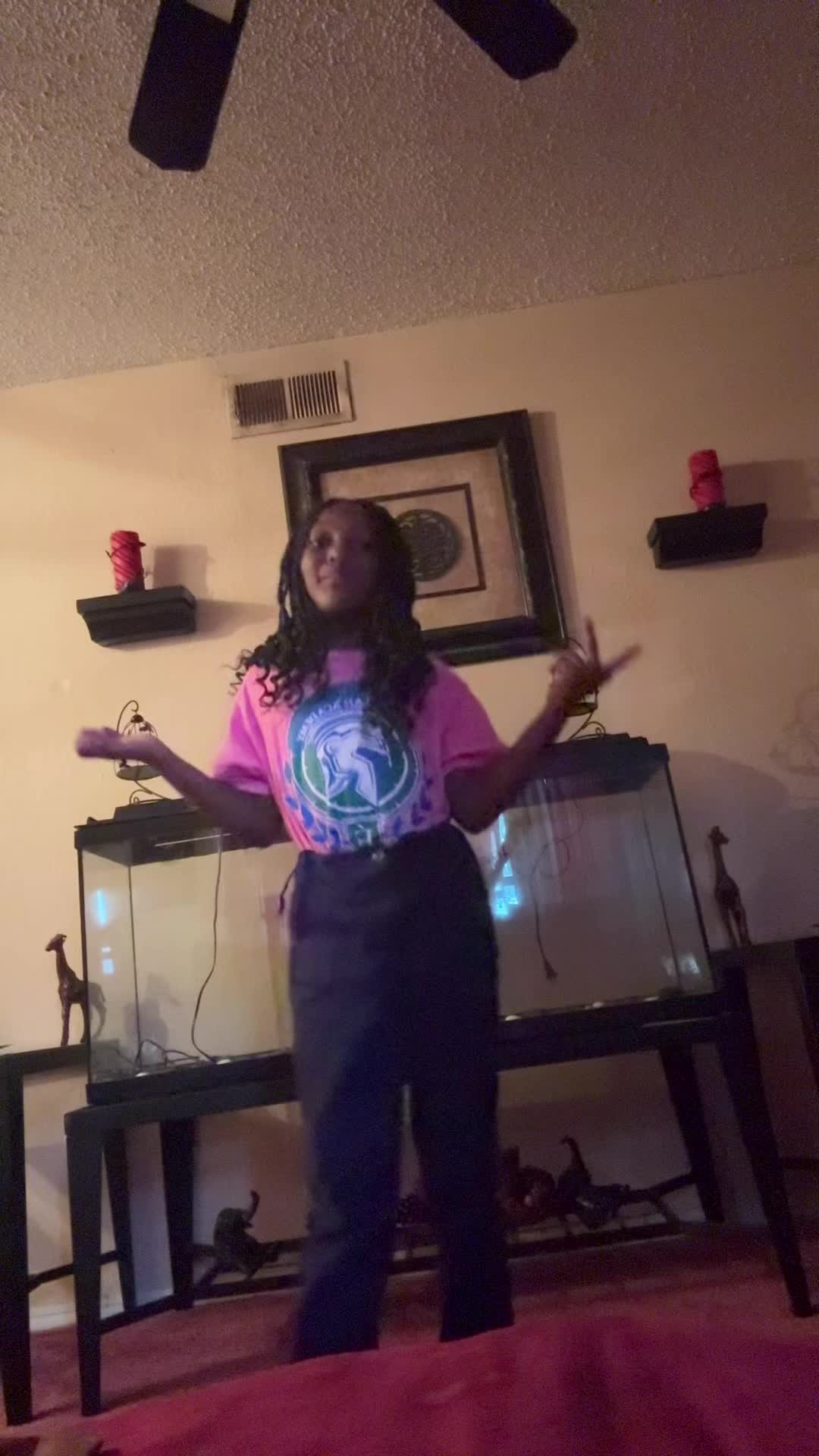 @JhaJha
