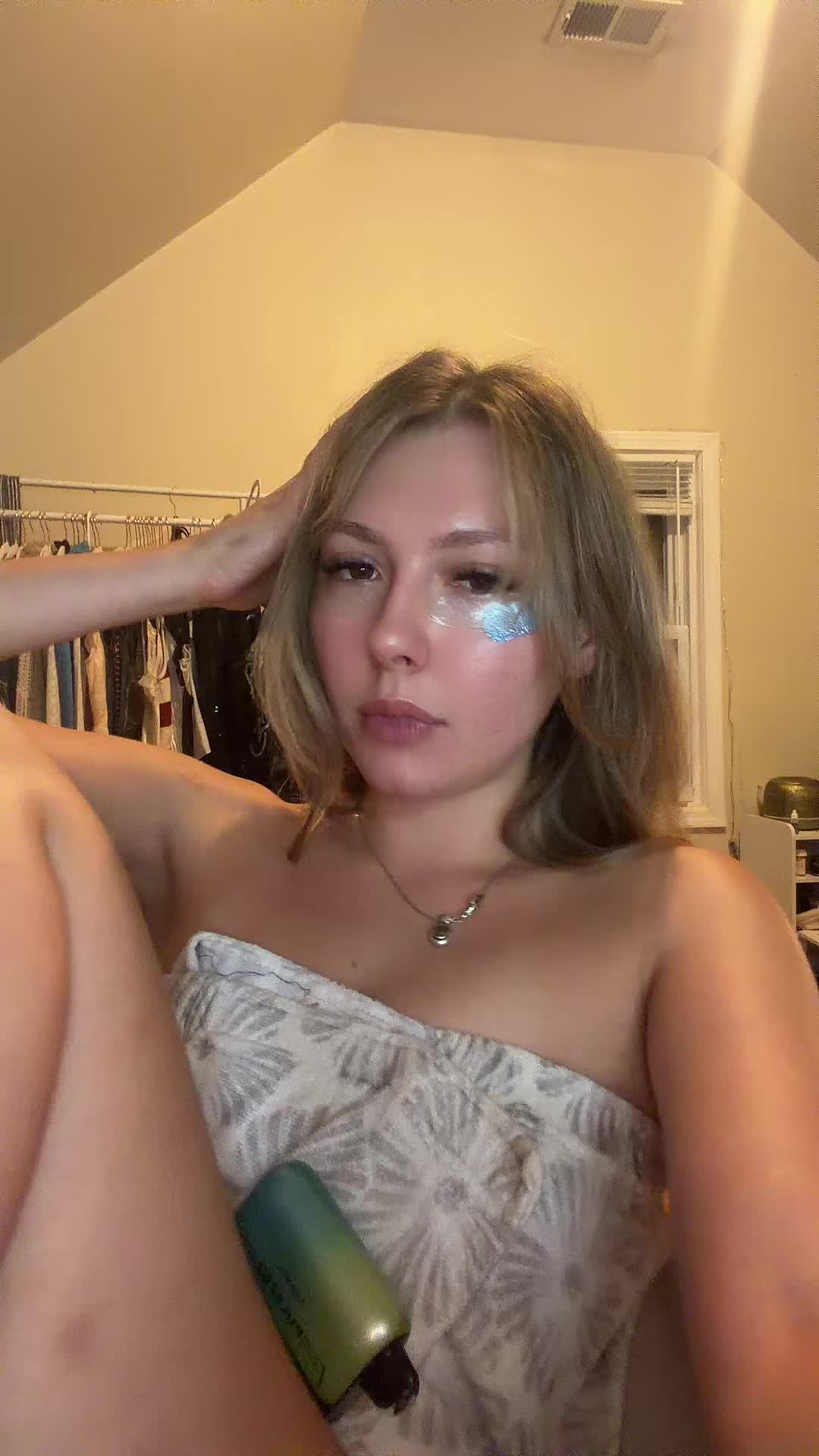 @Kat