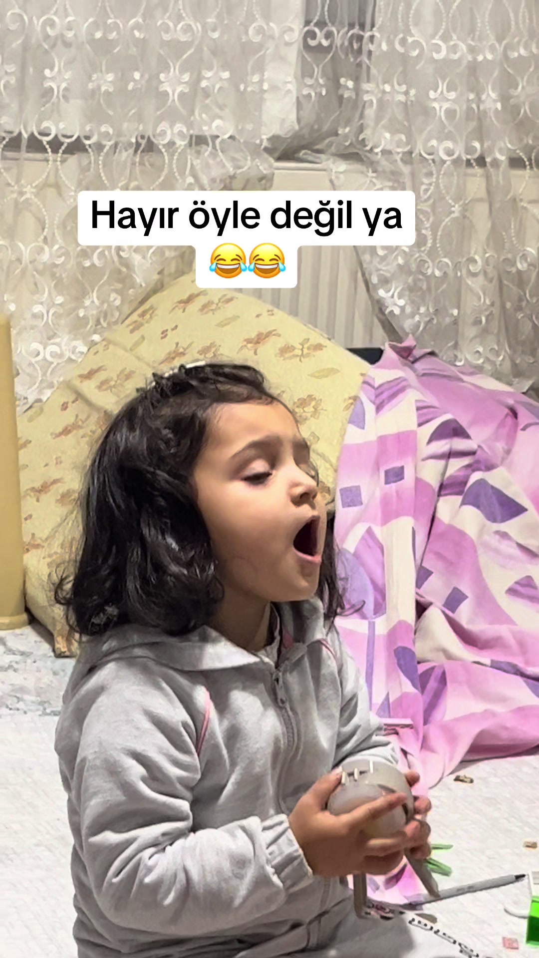 @Ece Sel&ccedil;uk Akıncı