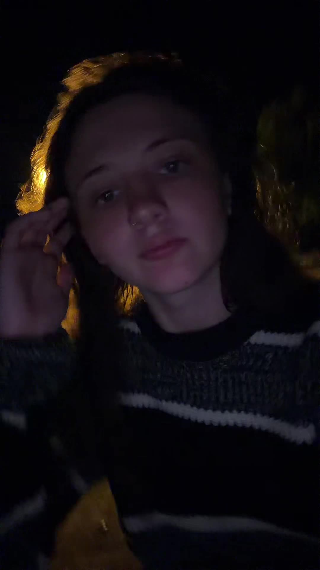 @roses_r_blue