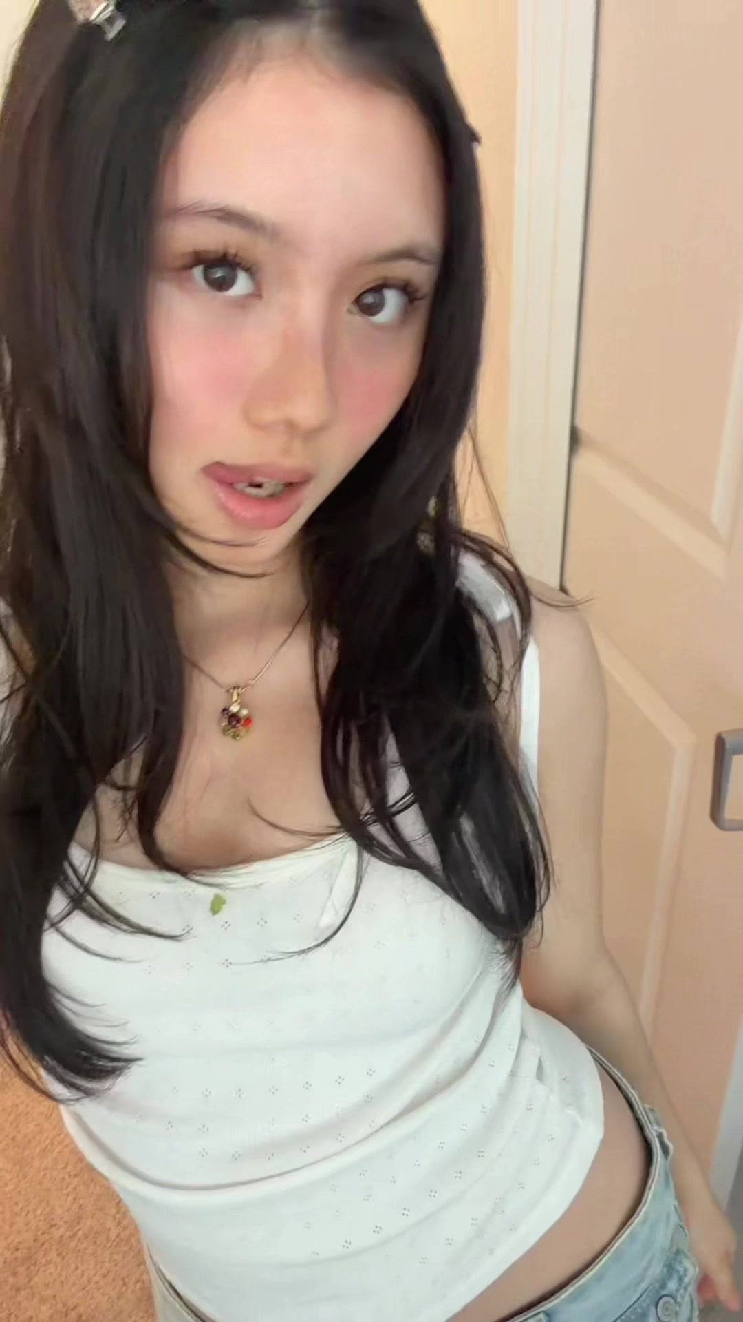 @leazyunnie