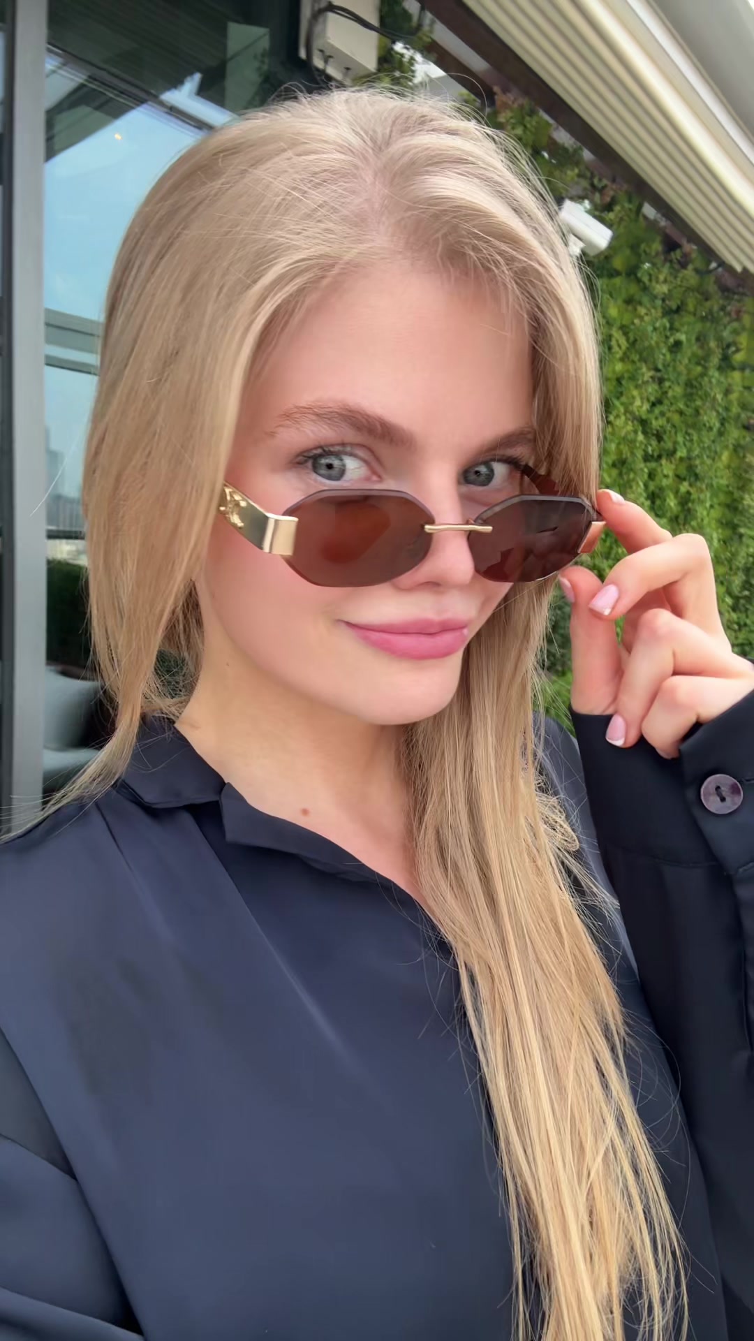 @Elena