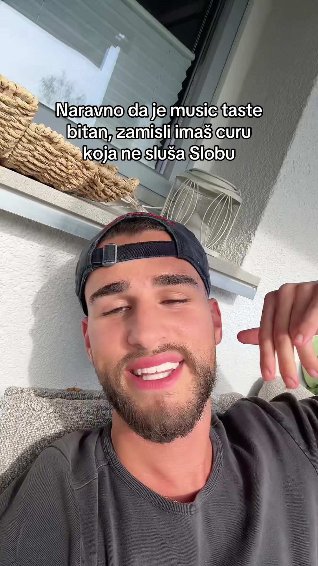 @domioffiziell