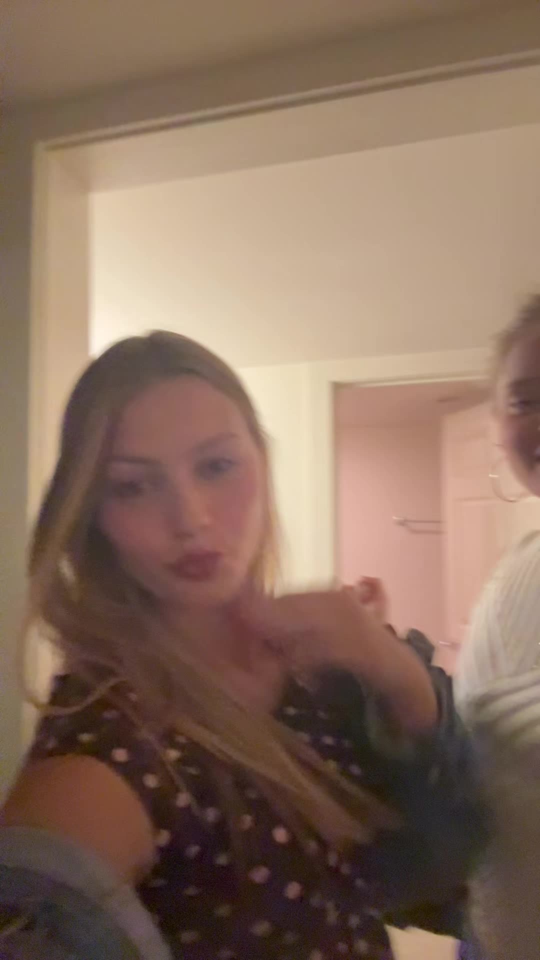 @Bella Moore