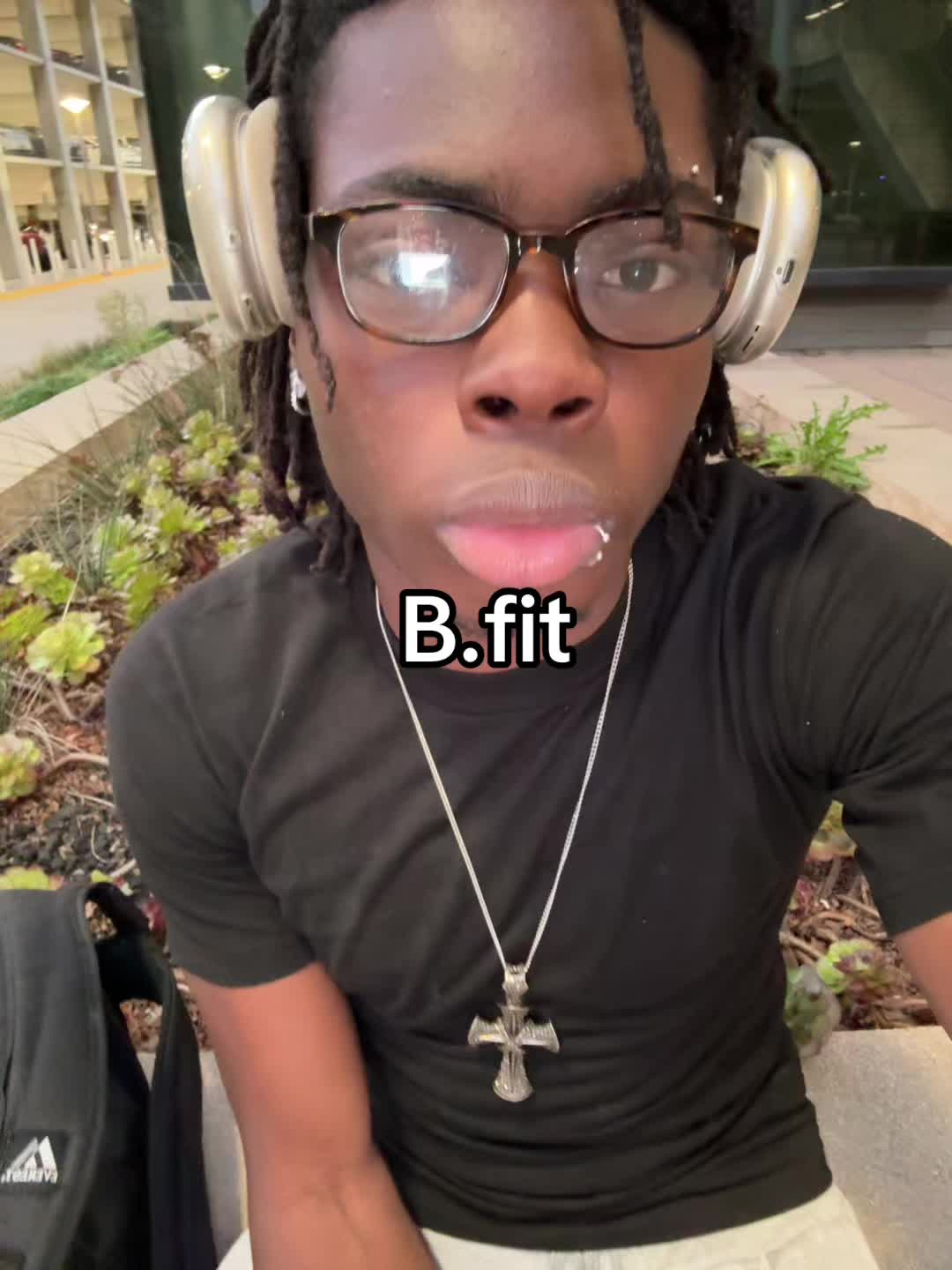 @Nnabugo