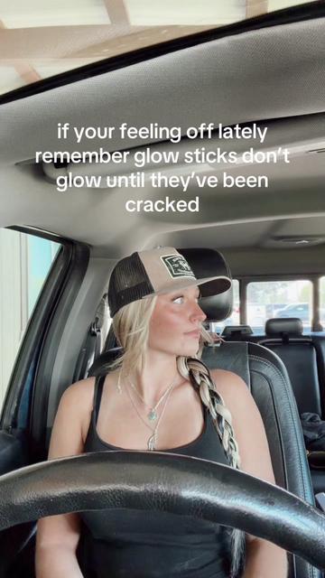 @rowdyblonde