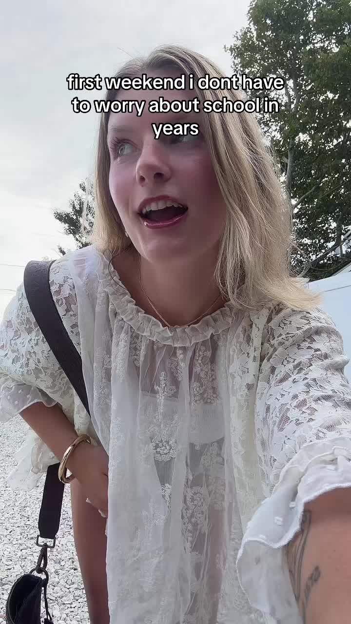 @celinaaaa