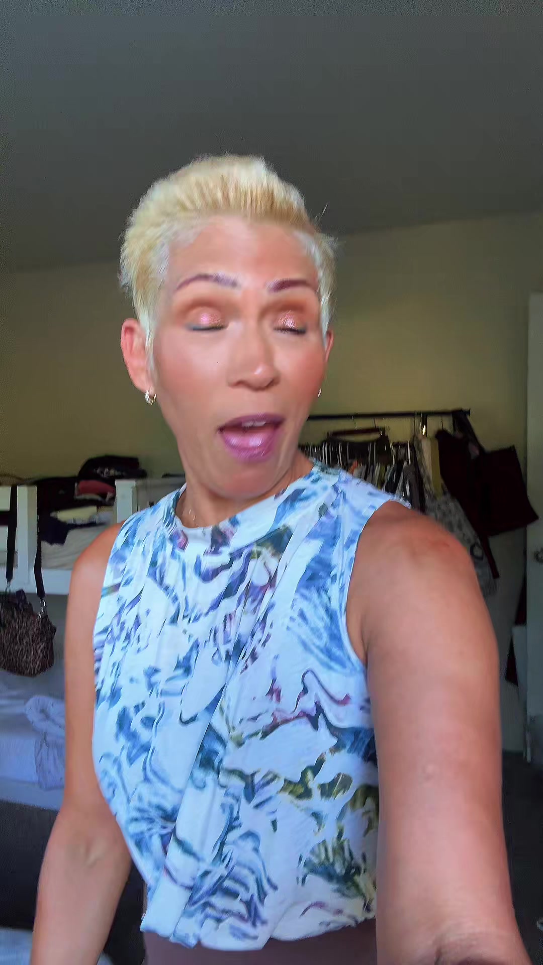 @Ana Gonzalez La inquieta