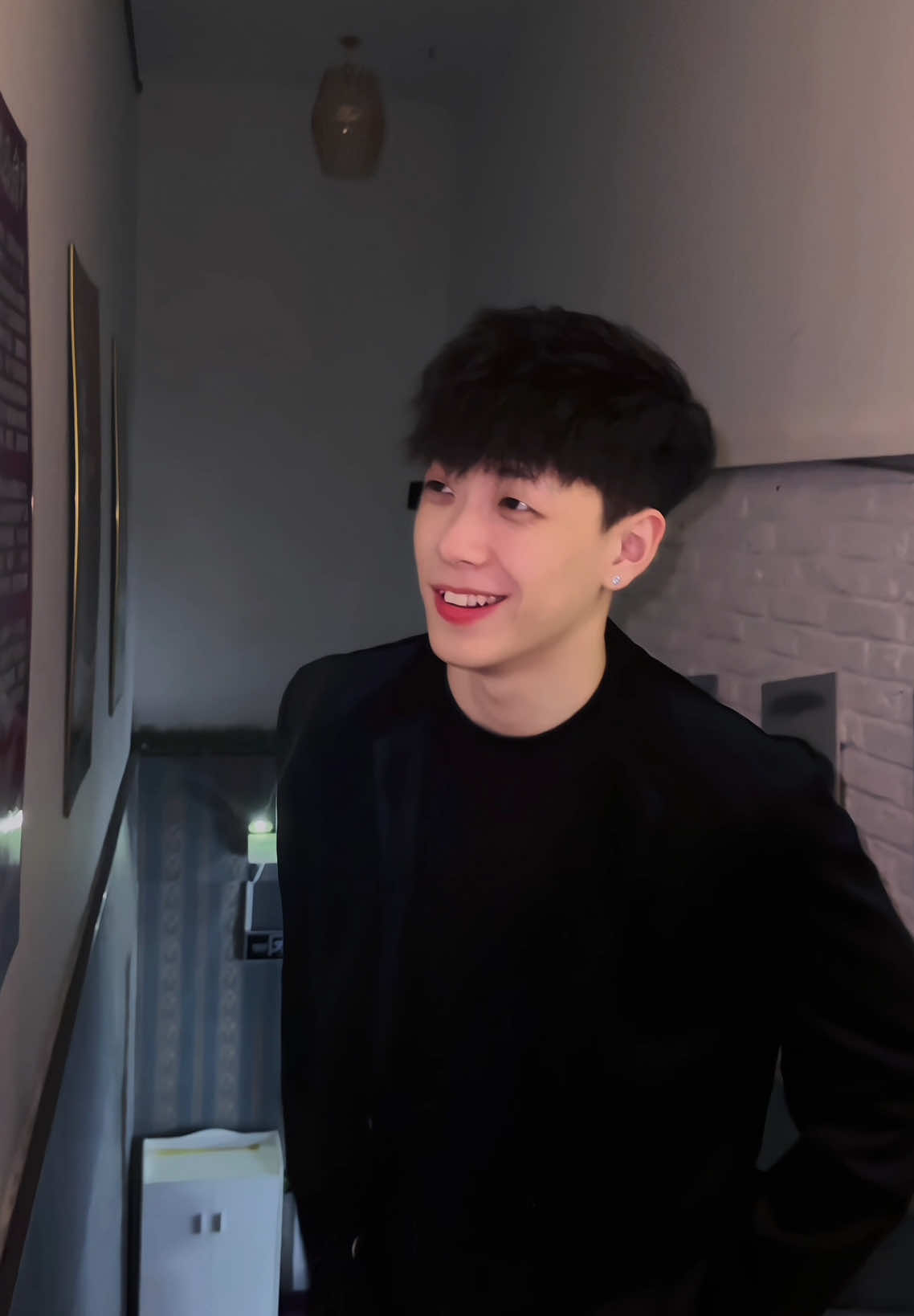 @Ly🌥️