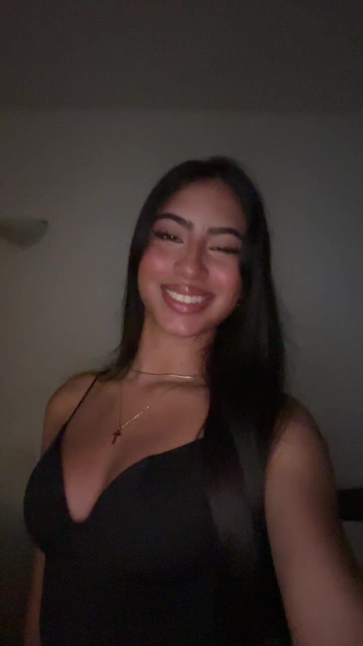 @Ana Laura 🦋