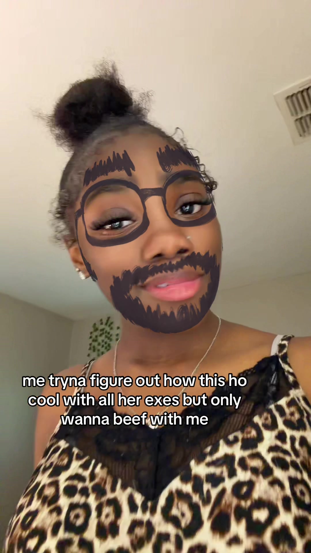@👩🏽&zwj;❤️&zwj;💋&zwj;👩🏽