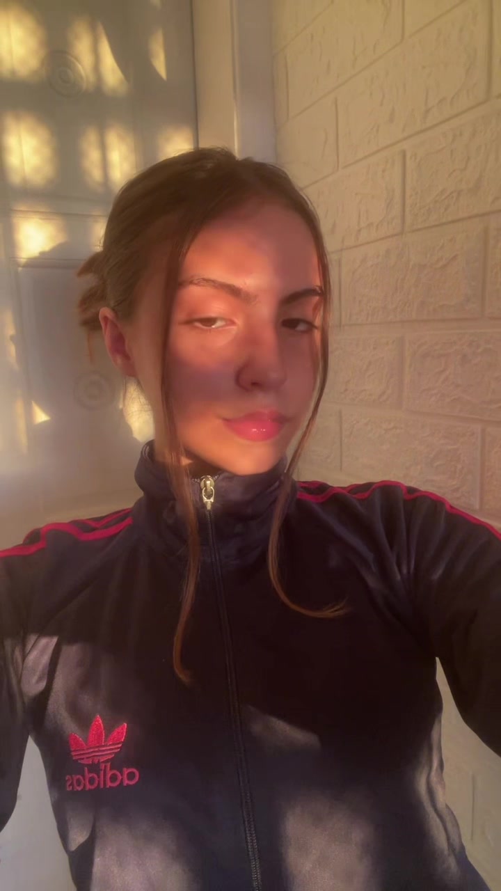 @samaragroeschel