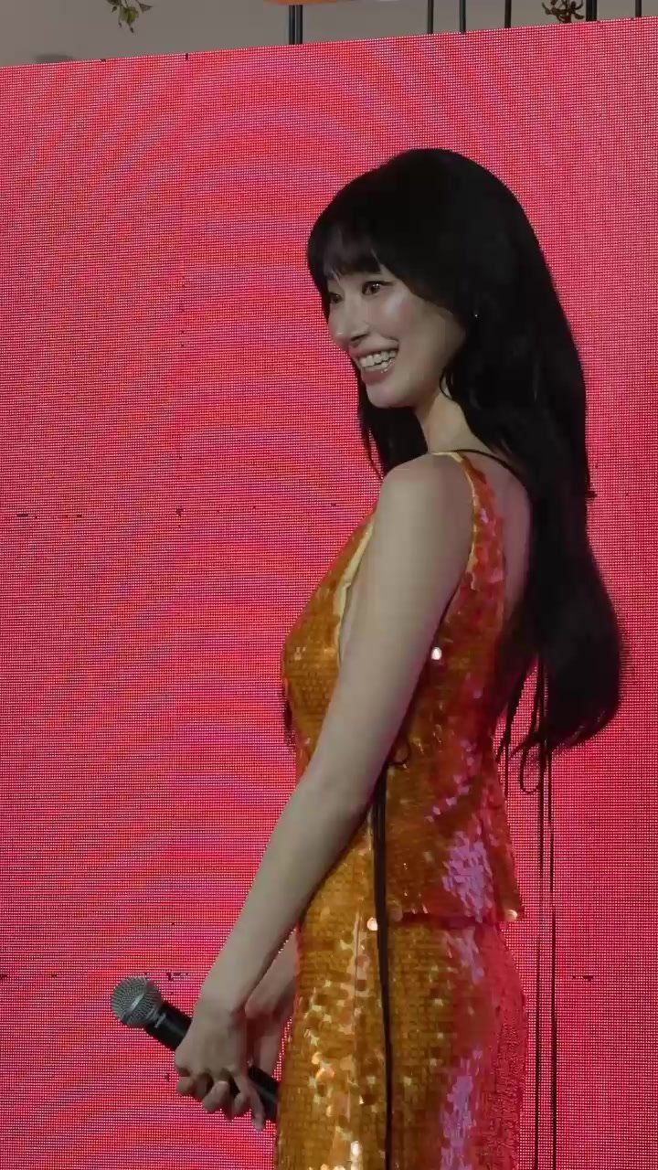 @JANJINGJING.2026