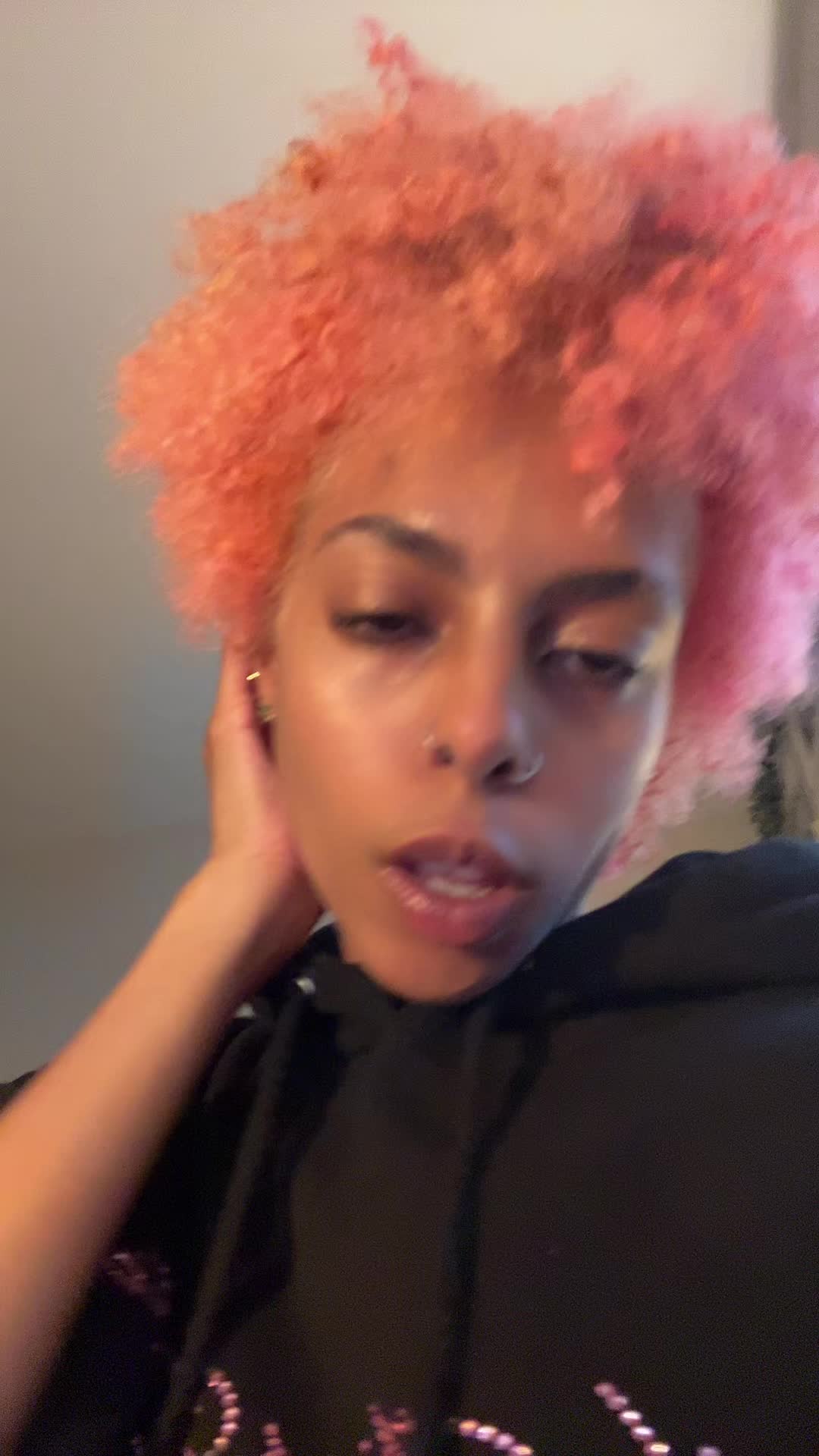 @nosmilingnini