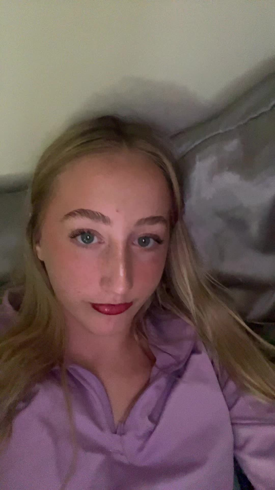 @ibelieveinunicorns111