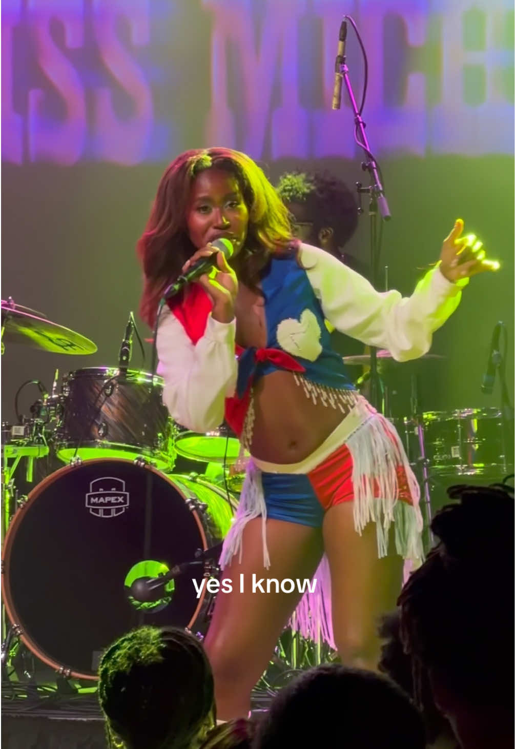 @MOMO