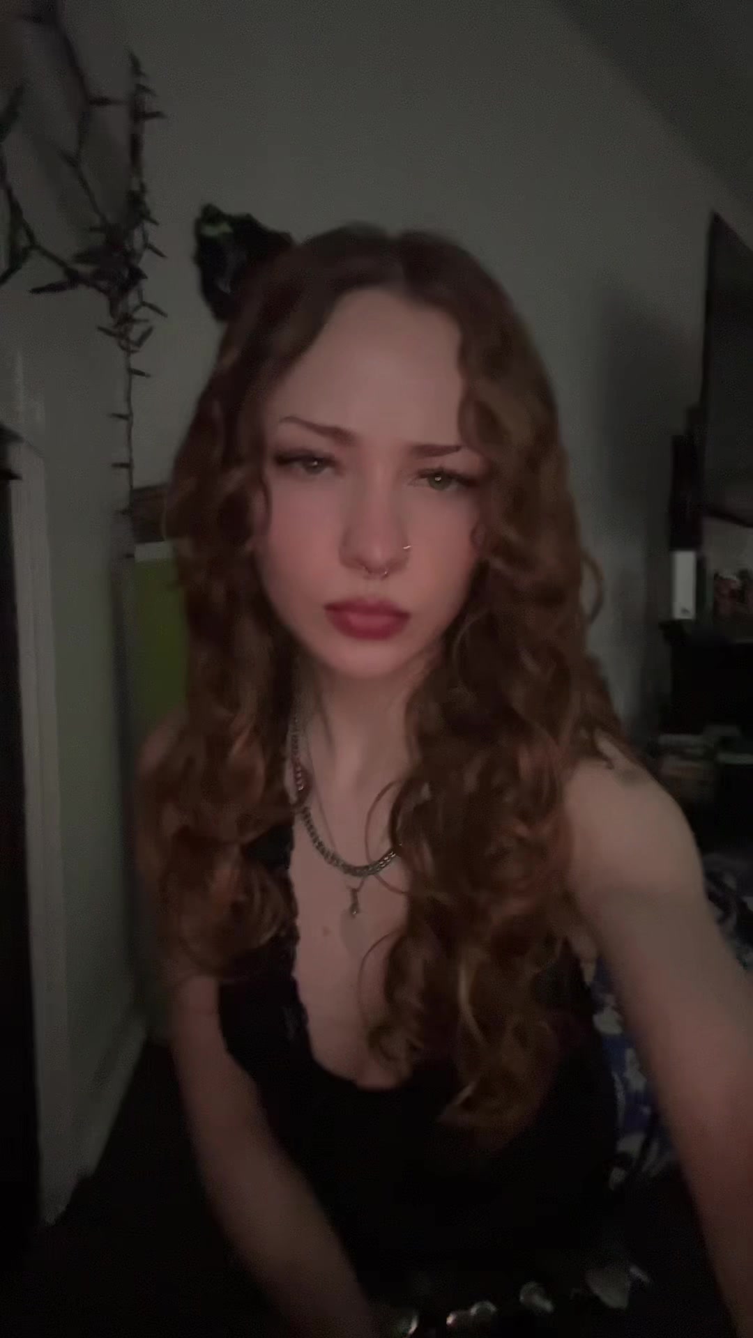 @𝔞𝔫𝔤𝔢𝔩