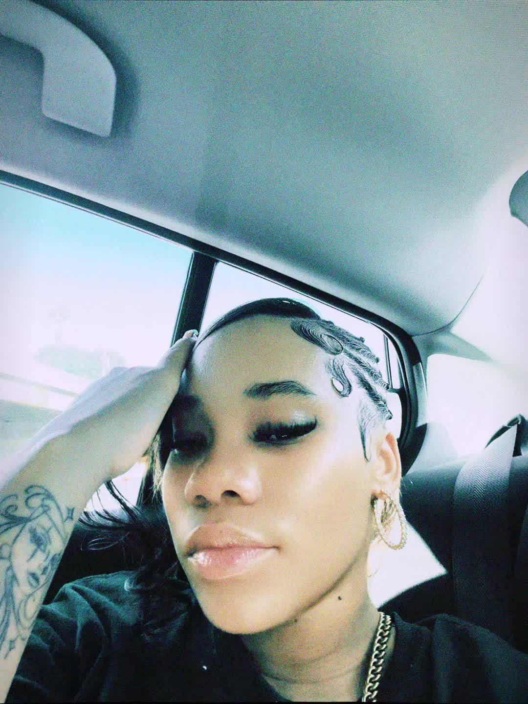 @fineasskylahbaeee
