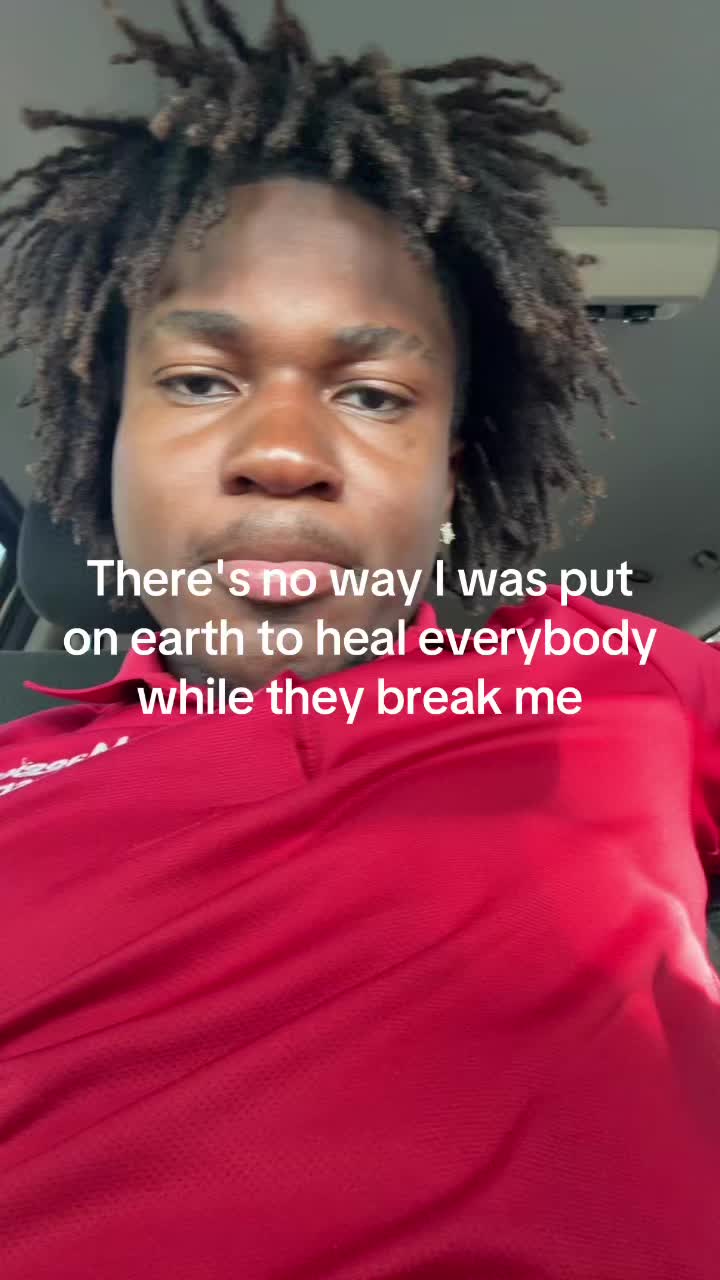 @😶