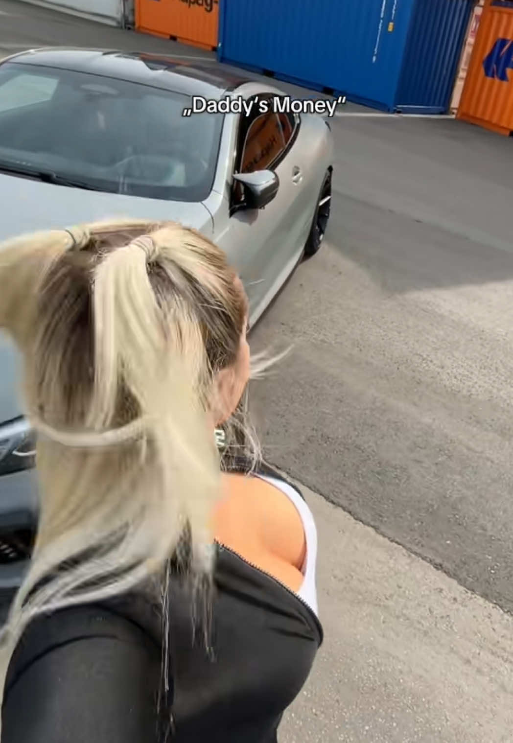 @Laraiza