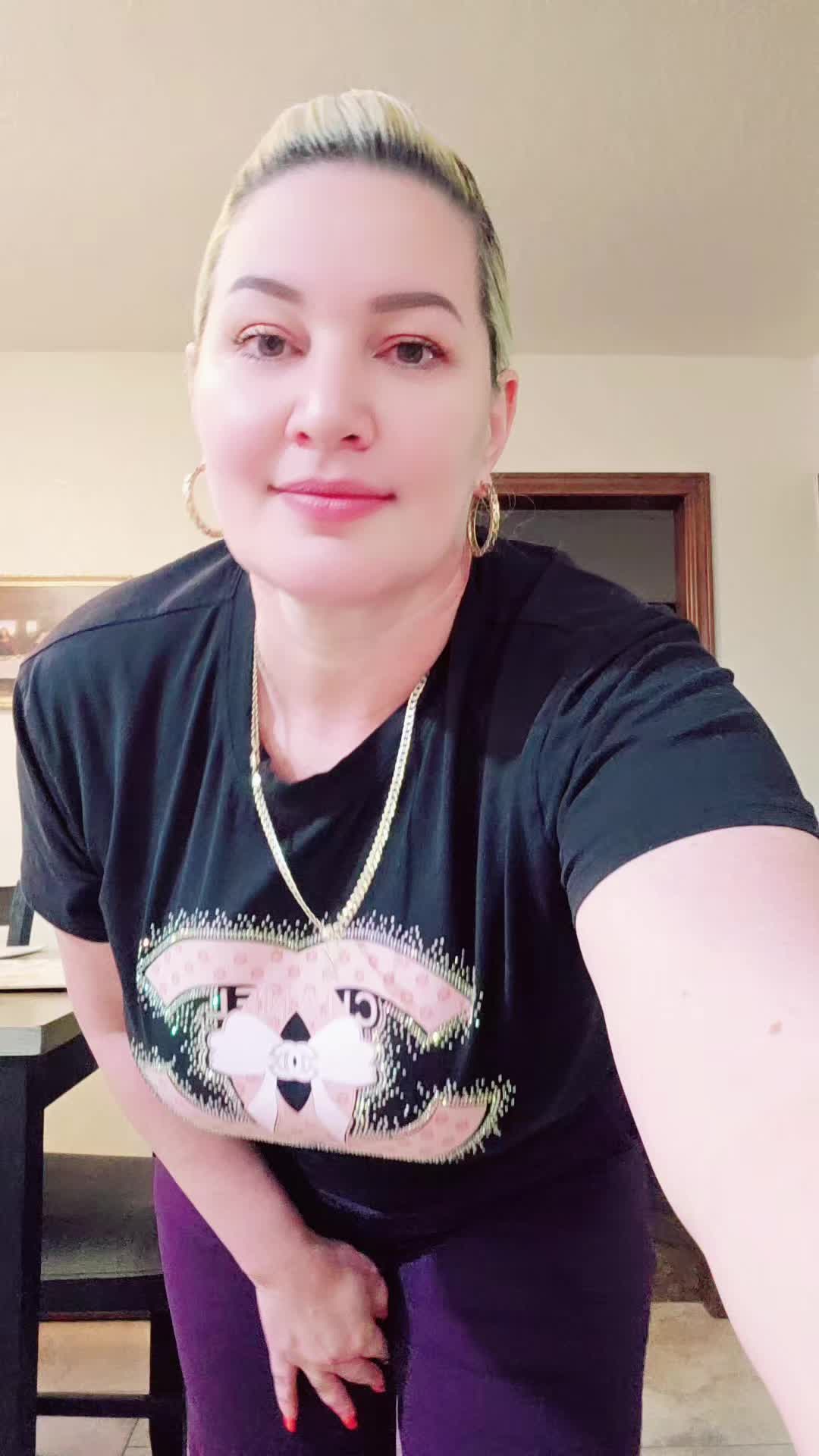 @cari...