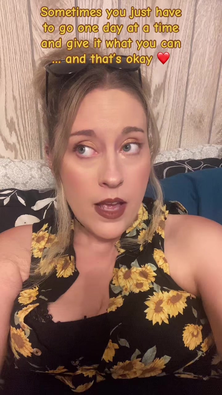 @EntirelyErica