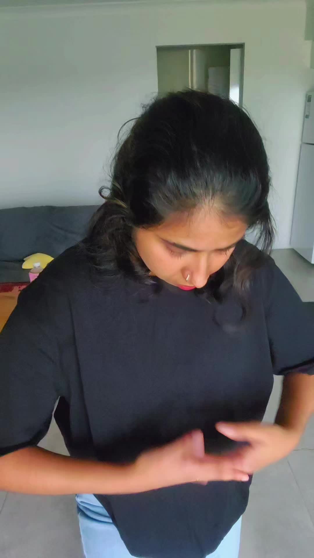 @neenu