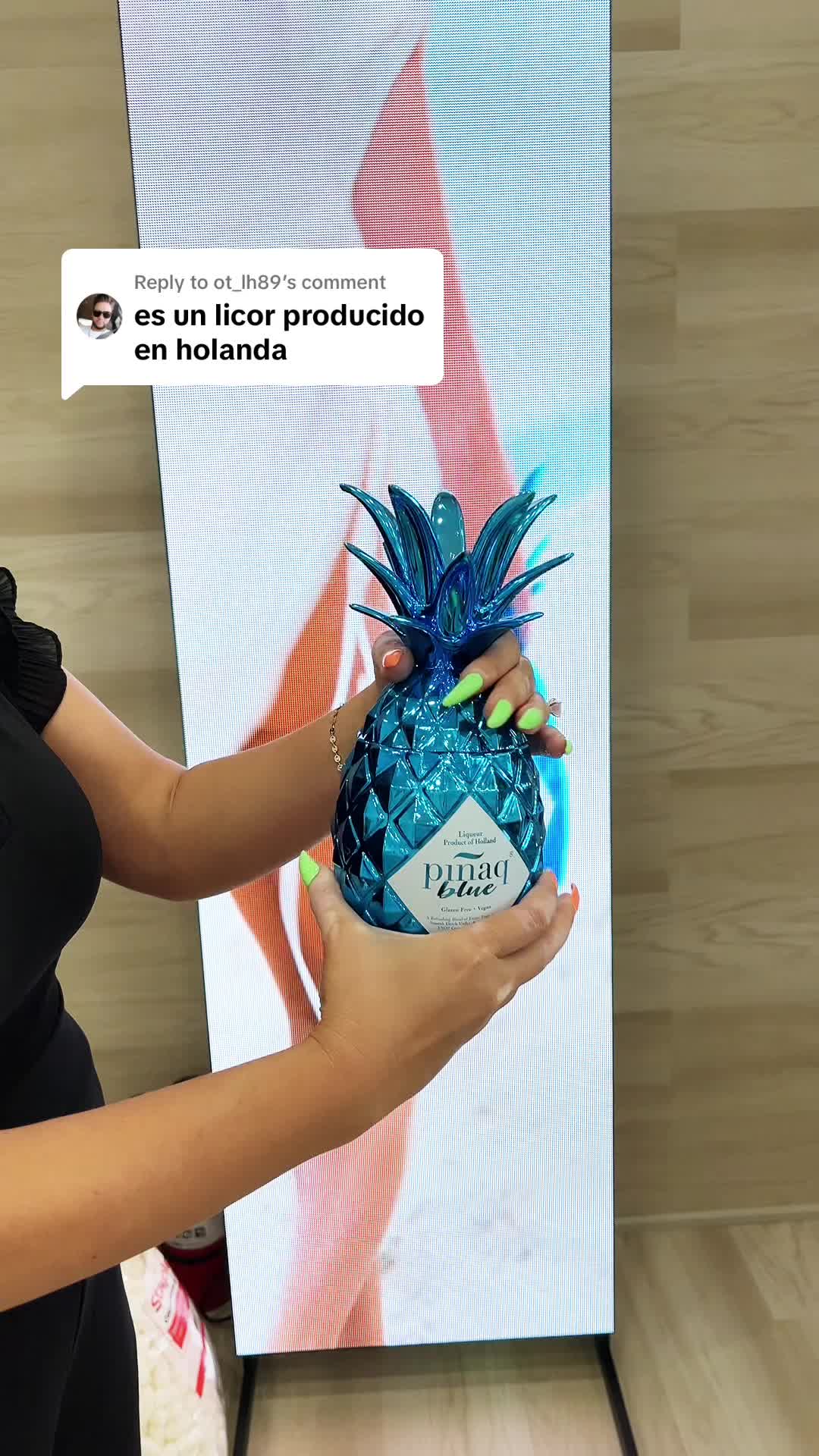 @piñaq