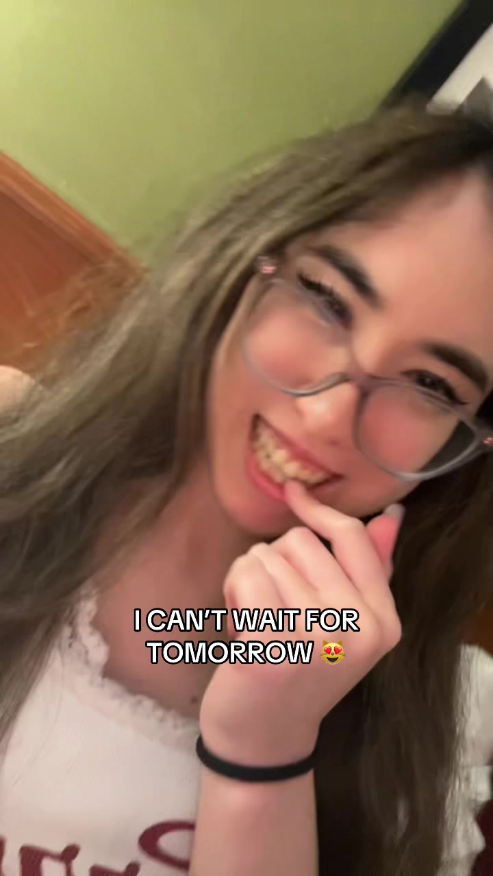 @𝒜𝓈𝒽𝓁𝑒𝒾𝑔𝒽 &trade;️ 💋💋💋