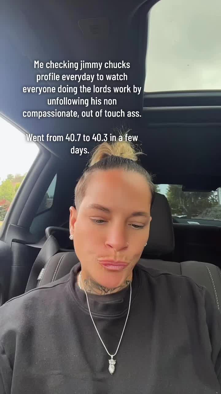 @Crazyauntchronicles