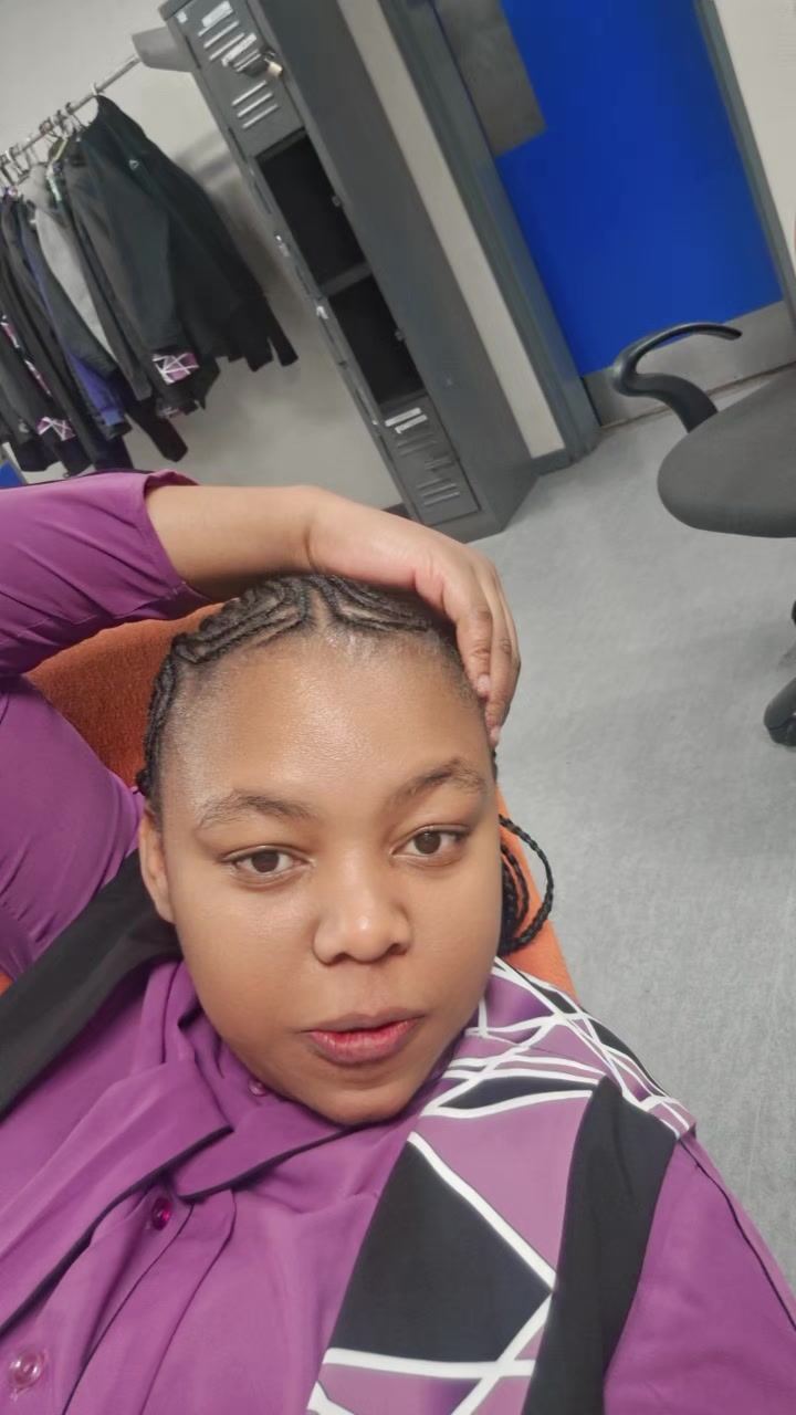@Hlompho0722