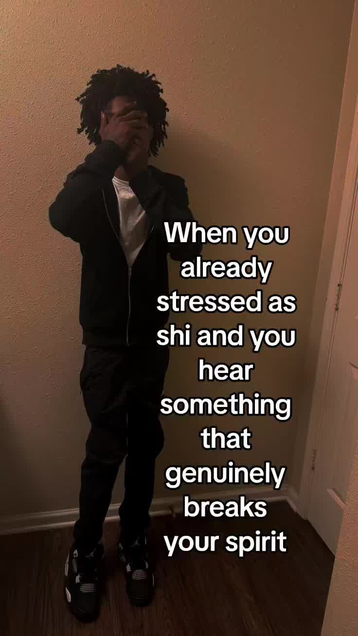 @￴