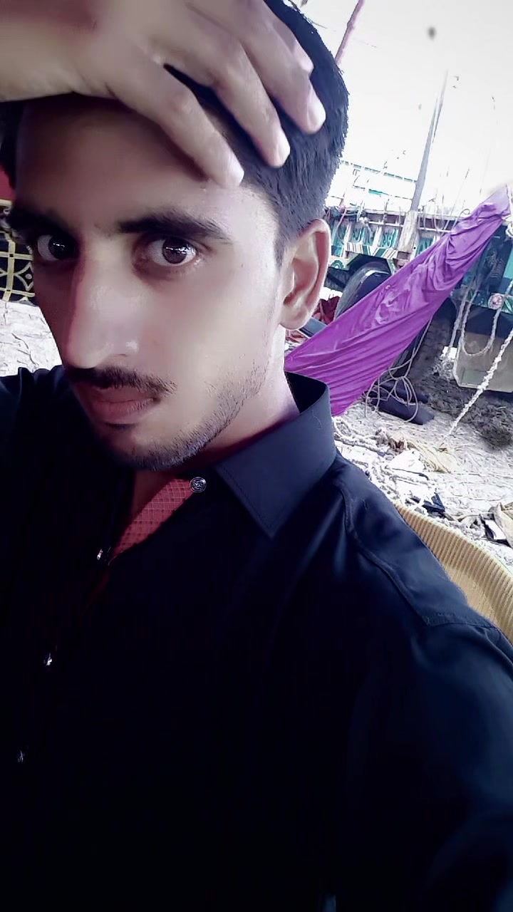 @AhمAD HaسAN 001 ❤️👑