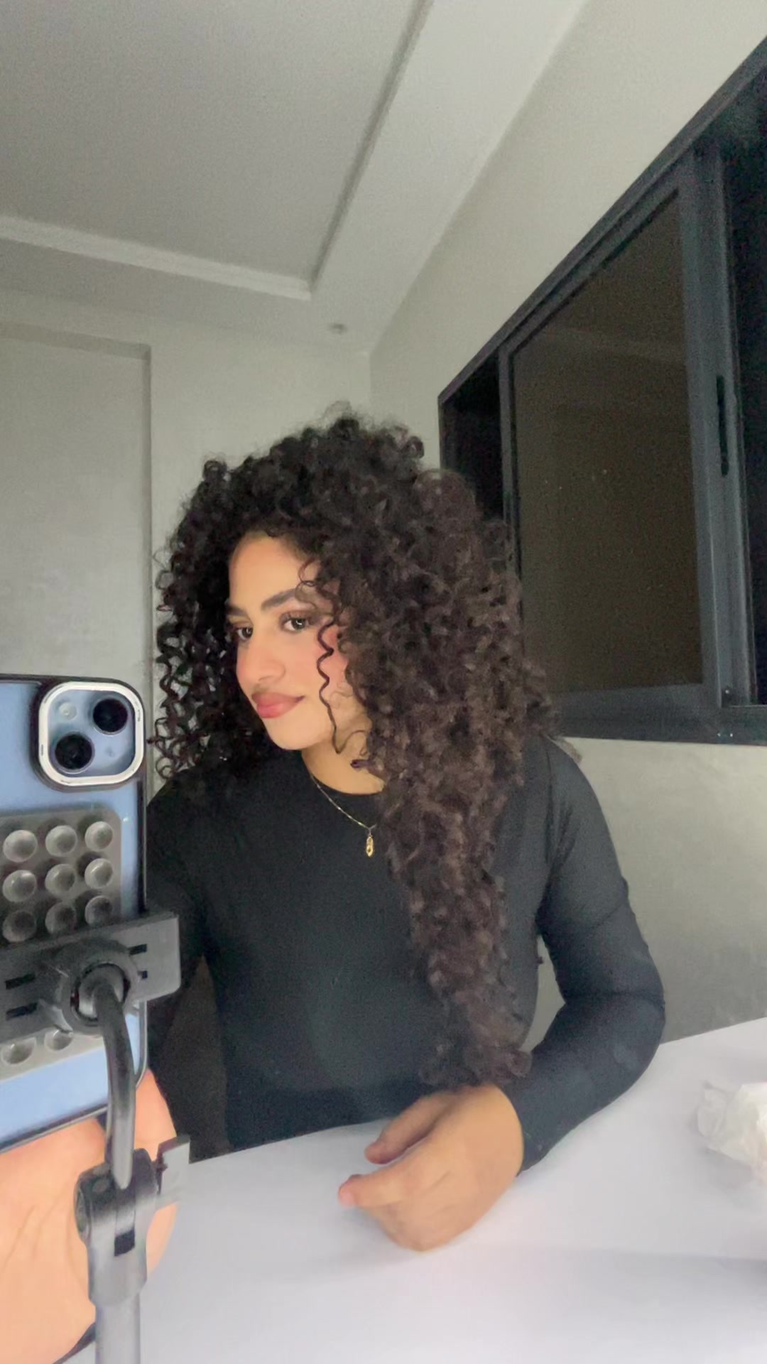 @itsnadaofficial.xo