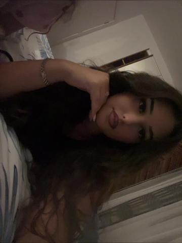 @ℰ