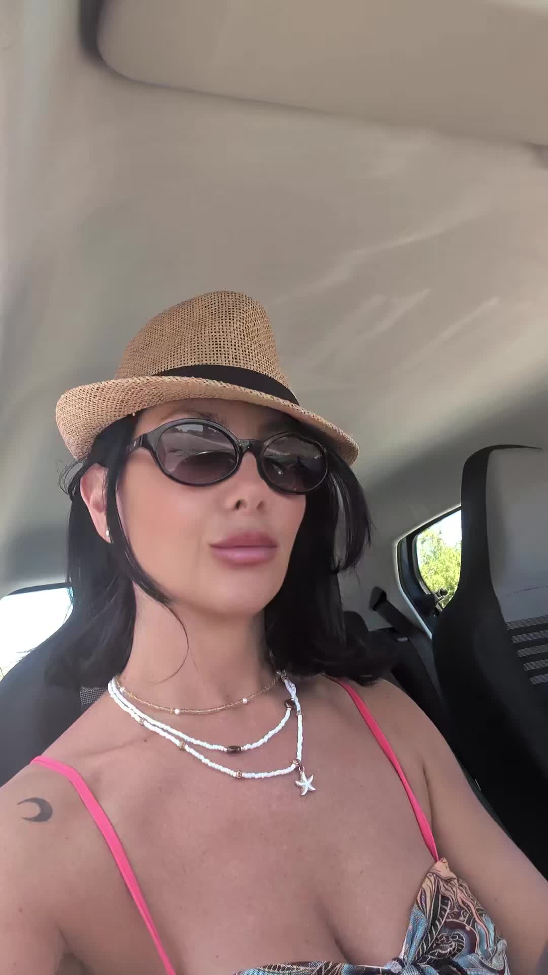 @Lu