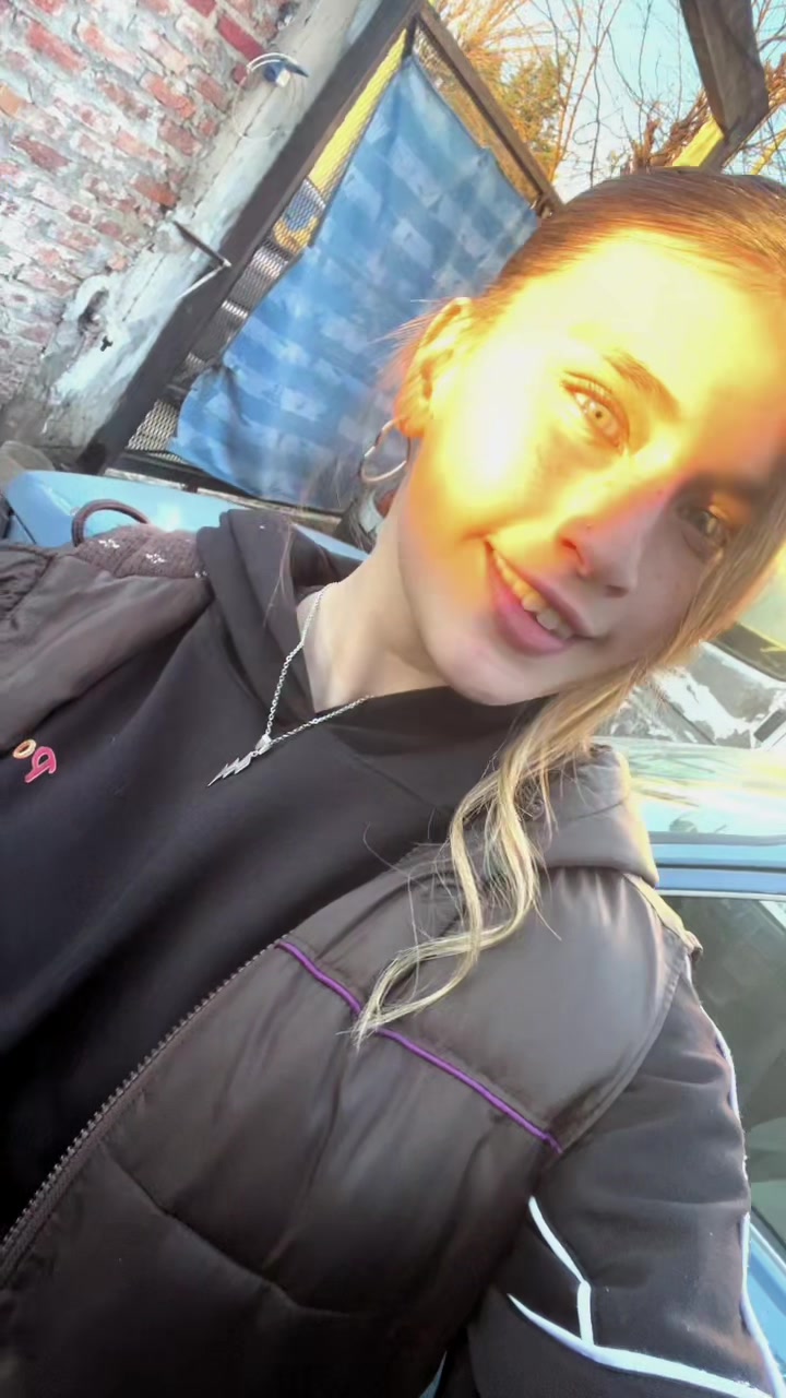 @Brisaaa😇