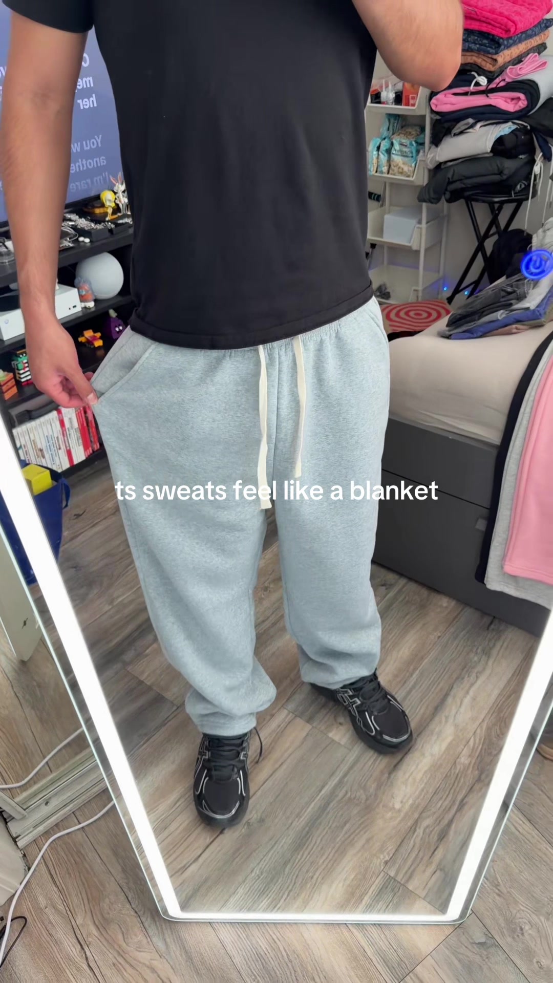 @parannoyed_