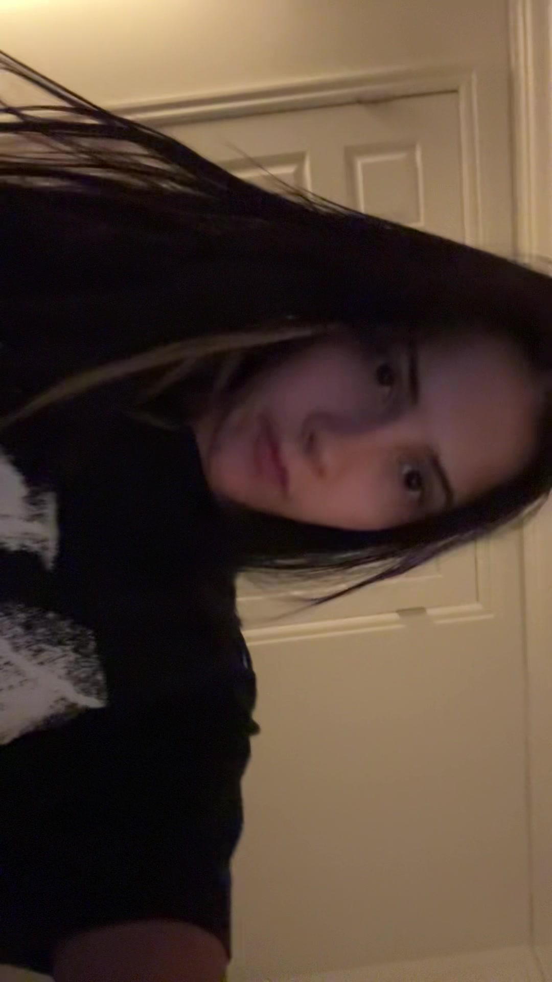 @👽