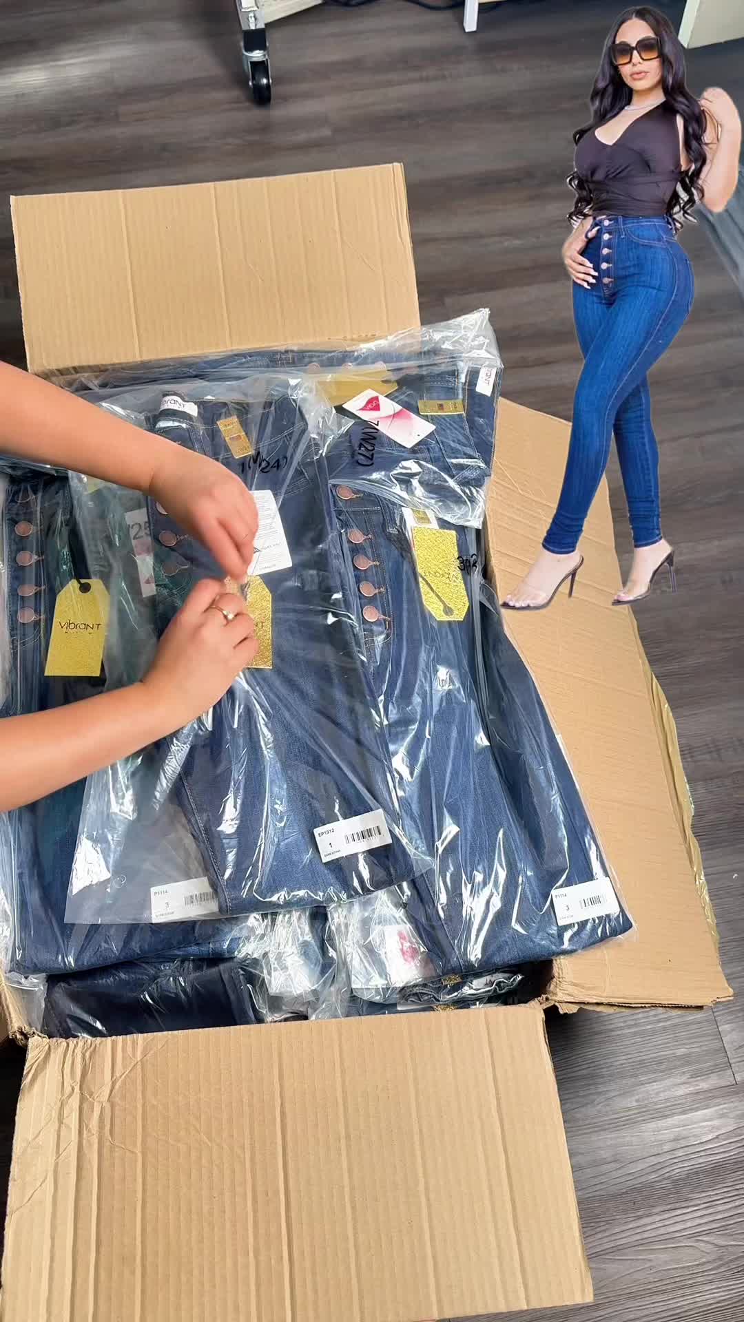 @Fashionluna